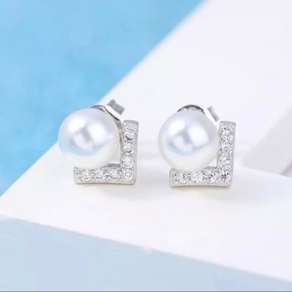 925 Sterling Silver earrings.
